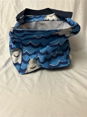 thirty-one Blue Shark Wave Kids Lunch Tote